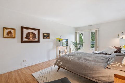 Tiny photo for 1550 Sandpebble Drive #307, Wheeling, IL 60090 (MLS # 12453447)