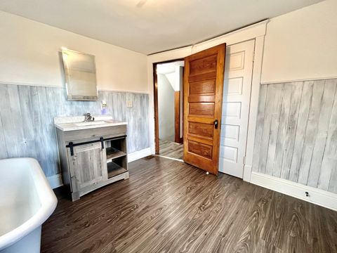 Tiny photo for 715 Ellwood Avenue, DeKalb, IL 60115 (MLS # 12499282)