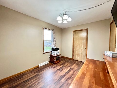 Tiny photo for 715 Ellwood Avenue, DeKalb, IL 60115 (MLS # 12499282)