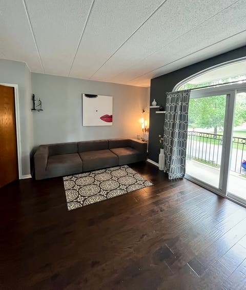 Tiny photo for 9410 S 77th Court #2E, Hickory Hills, IL 60457 (MLS # 12714224)