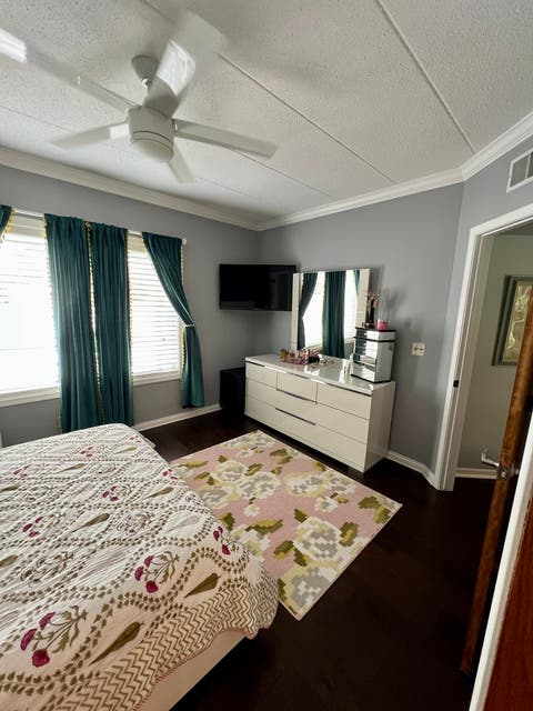 Tiny photo for 9410 S 77th Court #2E, Hickory Hills, IL 60457 (MLS # 12714224)