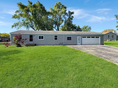 Photo of 212 E Willard Street, Gifford, IL 61847 (MLS # 12651112)