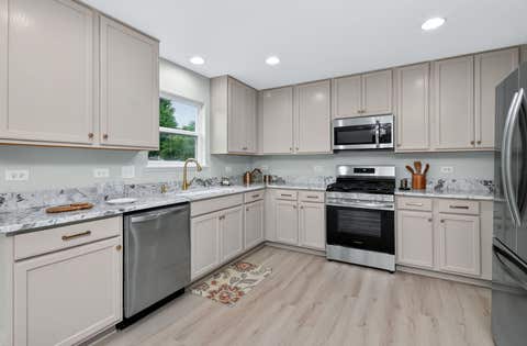 Tiny photo for 1816 Oxford Way, Joliet, IL 60431 (MLS # 12717558)