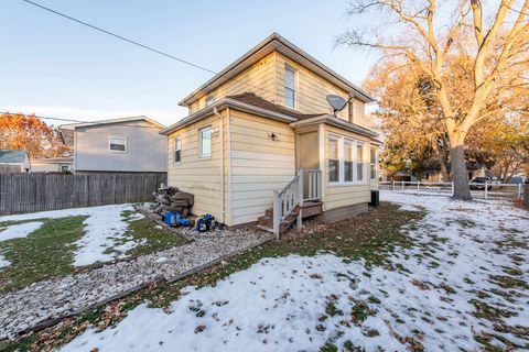 Tiny photo for 2406 Gilead Avenue, Zion, IL 60099 (MLS # 12518070)