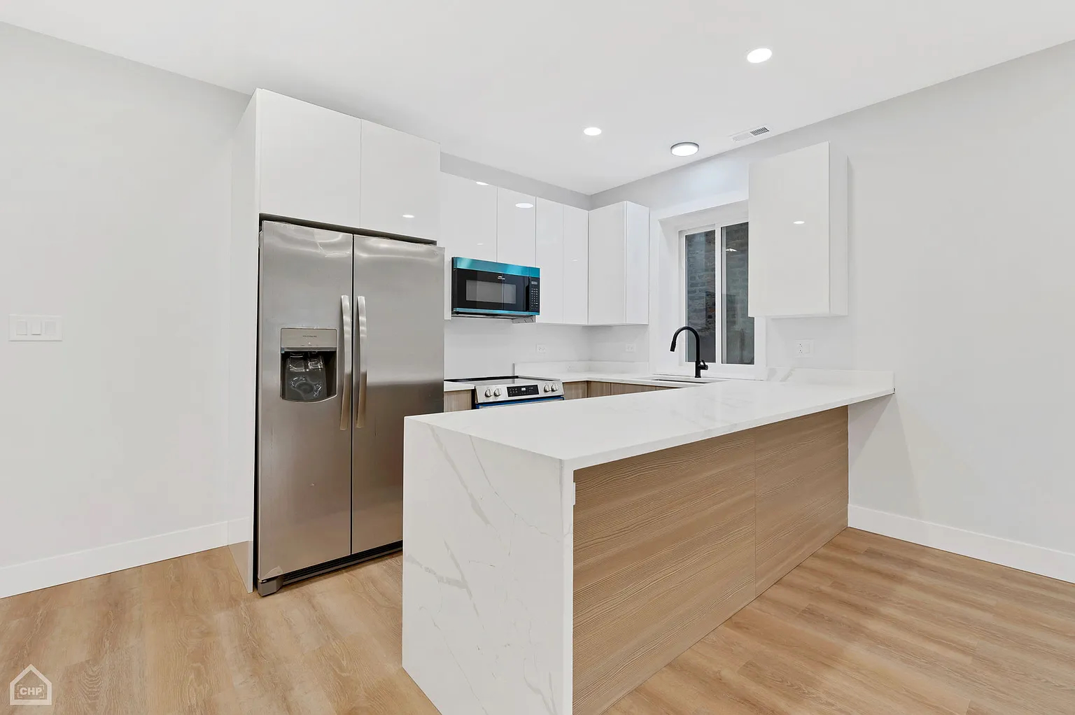 2626 W 21st Street 2
