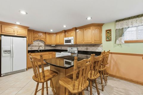 Tiny photo for 13335 W Choctaw Trail, Homer Glen, IL 60491 (MLS # 12552873)