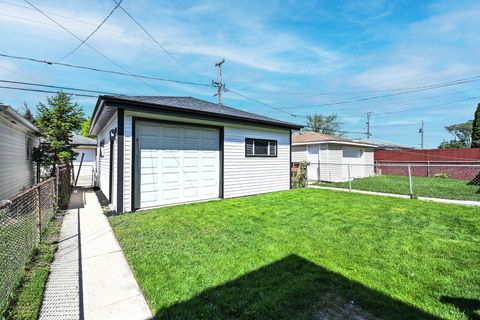 Tiny photo for 6212 S Mulligan Avenue, Chicago, IL 60638 (MLS # 12640038)