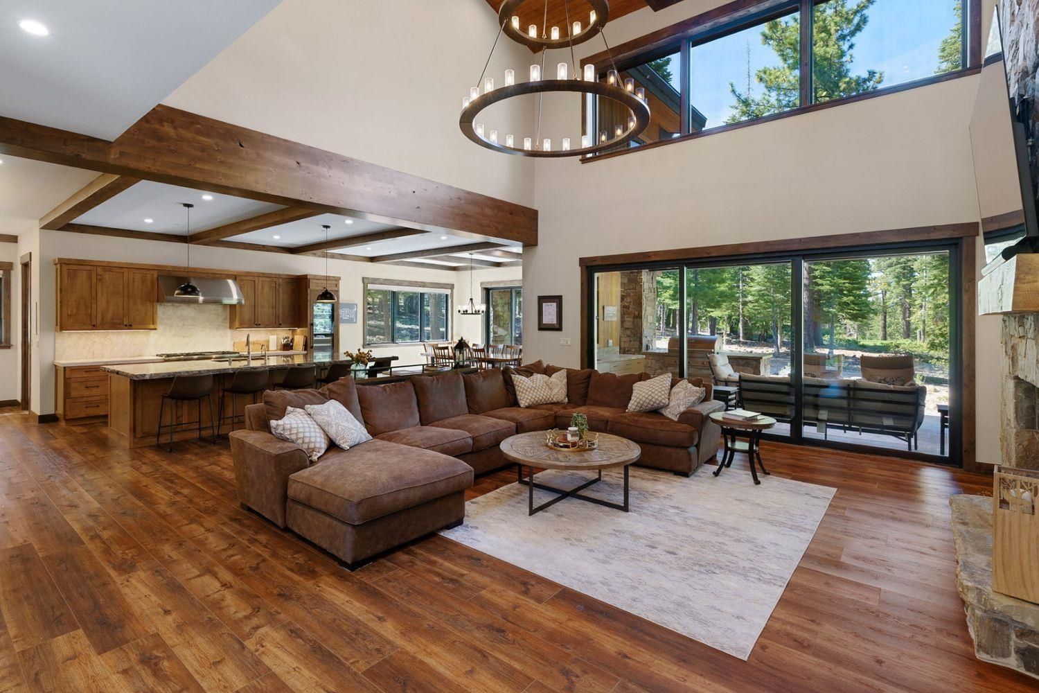 9295 Brae Road