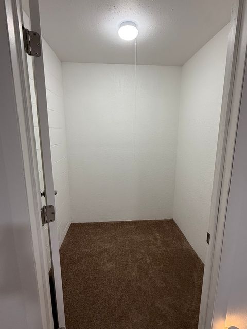 Tiny photo for 1125 Briarcliff Lane, Clinton, IA 52732 (MLS # 12632043)