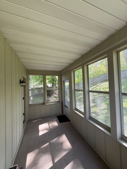 Tiny photo for 1125 Briarcliff Lane, Clinton, IA 52732 (MLS # 12632043)