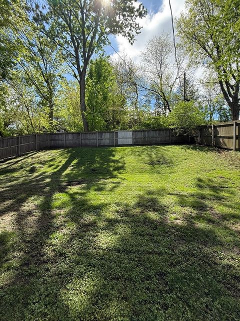 Tiny photo for 1125 Briarcliff Lane, Clinton, IA 52732 (MLS # 12632043)