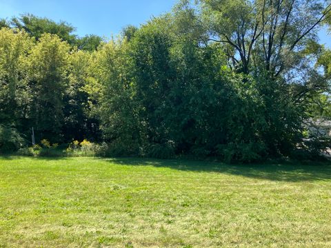 Tiny photo for 24W459 Lawrence Avenue, Roselle, IL 60172 (MLS # 12472440)
