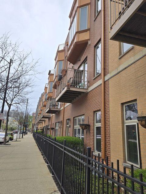 Tiny photo for 1915 S State Street #3, Chicago, IL 60616 (MLS # 12437382)