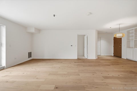 Tiny photo for 147 Hunt Club Drive #147, St. Charles, IL 60174 (MLS # 12592232)