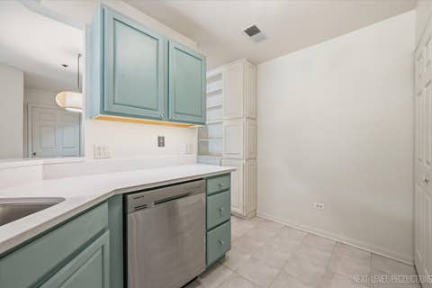 Tiny photo for 147 Hunt Club Drive #147, St. Charles, IL 60174 (MLS # 12592232)