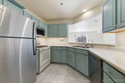 Tiny photo for 147 Hunt Club Drive #147, St. Charles, IL 60174 (MLS # 12592232)