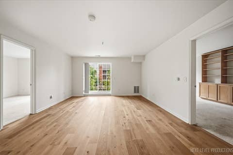 Tiny photo for 147 Hunt Club Drive #147, St. Charles, IL 60174 (MLS # 12592232)