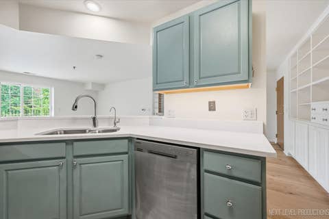 Tiny photo for 147 Hunt Club Drive #147, St. Charles, IL 60174 (MLS # 12592232)