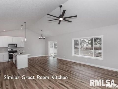 Tiny photo for 4757 WILLOW Circle, Davenport, IA 52806 (MLS # QC4269463)