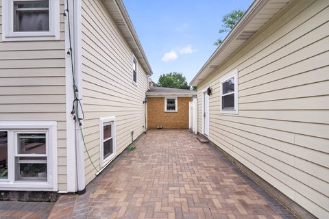 Tiny photo for 17W041 Deerpath Road, Bensenville, IL 60106 (MLS # 12771917)