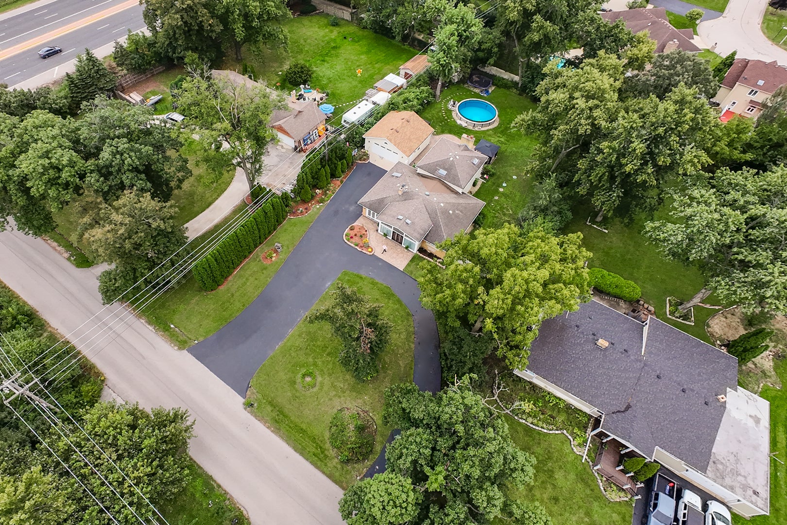 17W041 Deerpath Road