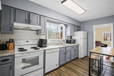 Tiny photo for 8 University Court, Normal, IL 61761 (MLS # 12579978)