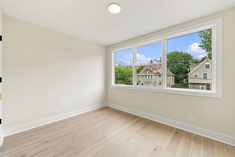 Tiny photo for 121 N Kensington Avenue, La Grange, IL 60525 (MLS # 12774083)