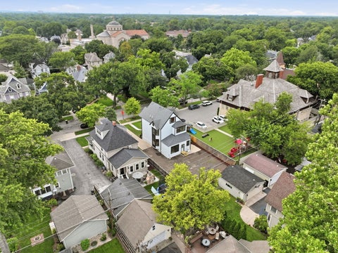 Tiny photo for 121 N Kensington Avenue, La Grange, IL 60525 (MLS # 12774083)
