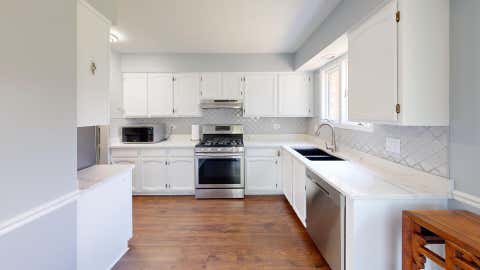 Tiny photo for 981 West Court #A, Naperville, IL 60563 (MLS # 12724862)