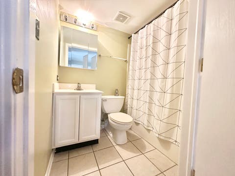 Tiny photo for 2738 S Wentworth Avenue #5F, Chicago, IL 60616 (MLS # 12712686)