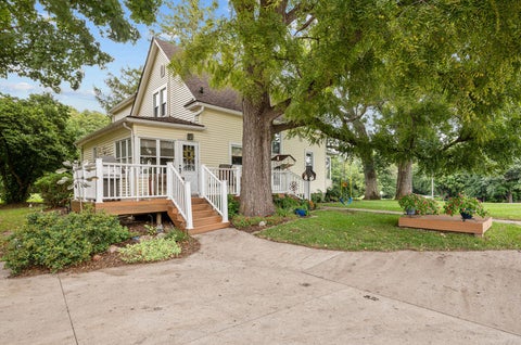 Photo of 715 12th Street, Rapids City, IL 61275 (MLS # 12760282)
