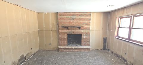 Tiny photo for 326 S Minerva Avenue, Glenwood, IL 60425 (MLS # 12560098)