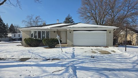 Photo of 326 S Minerva Avenue, Glenwood, IL 60425 (MLS # 12560098)