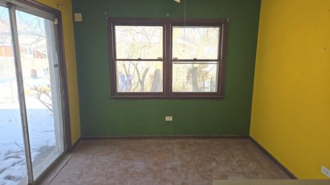 Tiny photo for 326 S Minerva Avenue, Glenwood, IL 60425 (MLS # 12560098)