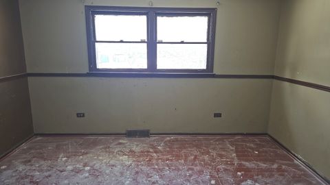 Tiny photo for 326 S Minerva Avenue, Glenwood, IL 60425 (MLS # 12560098)