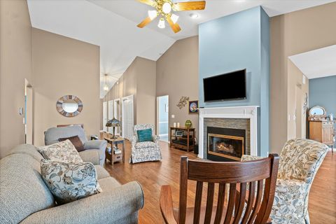 Tiny photo for 2523 Windward Boulevard #2523, Champaign, IL 61821 (MLS # 12613616)