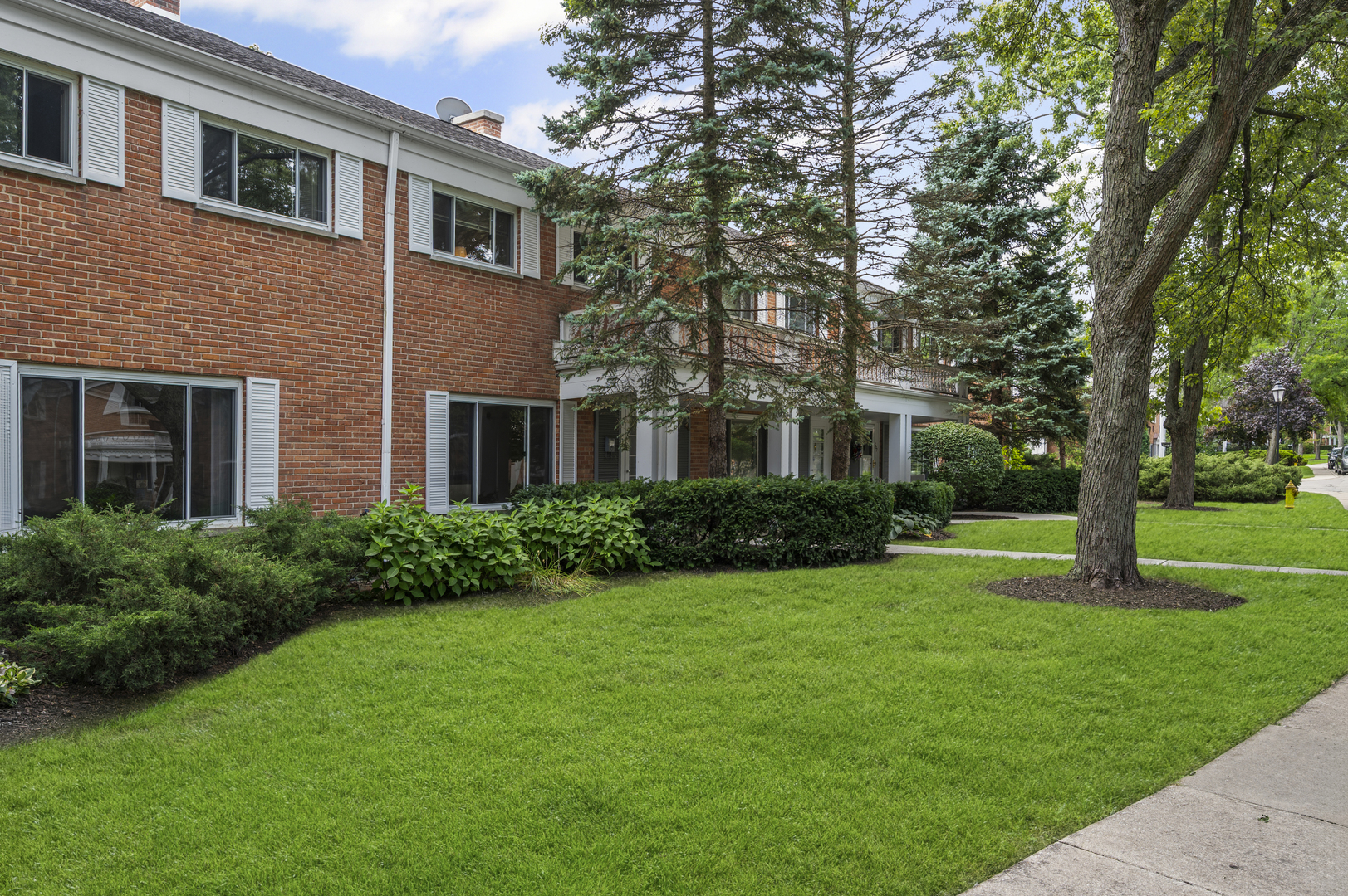 1533 Palmgren Drive