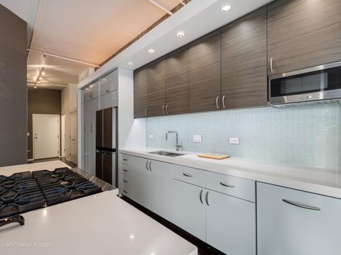 Tiny photo for 360 W ILLINOIS Street #8F, Chicago, IL 60654 (MLS # 12602247)