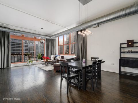 Tiny photo for 360 W ILLINOIS Street #8F, Chicago, IL 60654 (MLS # 12602247)