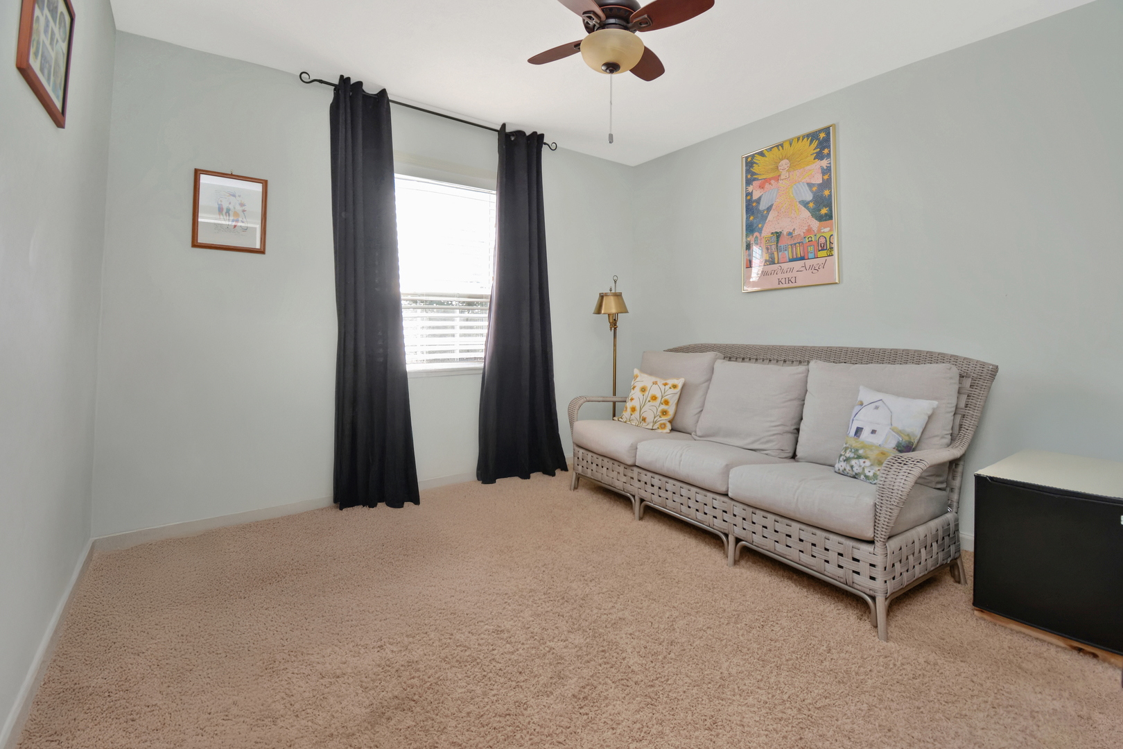 Bloomington, Illinois 61704, United States, 3 Bedrooms Bedrooms, ,3 BathroomsBathrooms,Residential,Contingent,186219