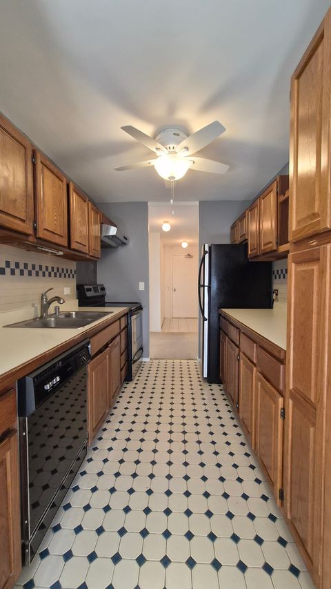 Tiny photo for 899 S Plymouth Court #704, Chicago, IL 60605 (MLS # 12477075)