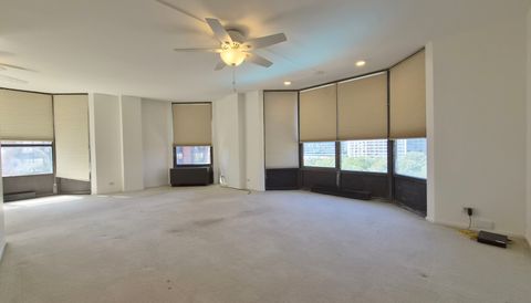 Tiny photo for 899 S Plymouth Court #704, Chicago, IL 60605 (MLS # 12477075)
