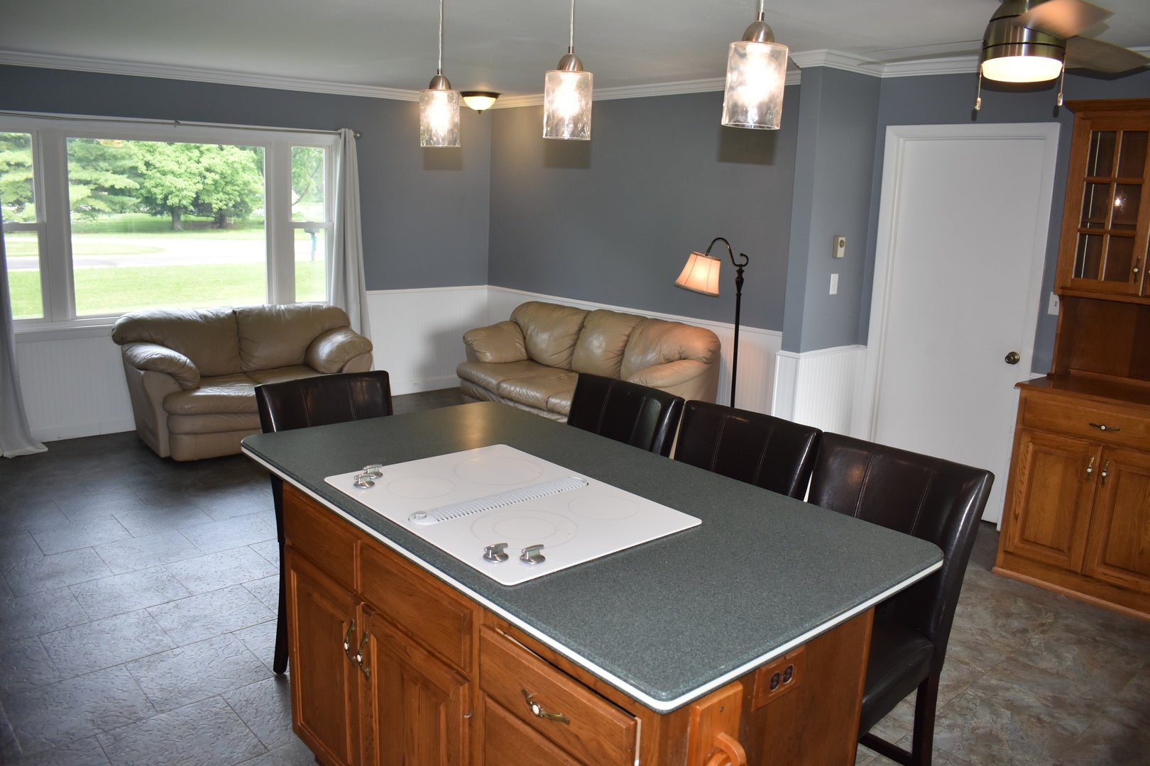 124 Hislop Drive