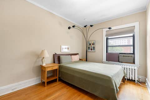 Tiny photo for 1419 E 58TH Street #3W, Chicago, IL 60637 (MLS # 12689453)