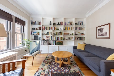 Tiny photo for 1419 E 58TH Street #3W, Chicago, IL 60637 (MLS # 12689453)