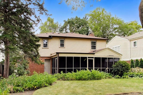 Tiny photo for 412 S Banbury Road, Arlington Heights, IL 60005 (MLS # 12742713)