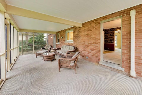 Tiny photo for 412 S Banbury Road, Arlington Heights, IL 60005 (MLS # 12742713)