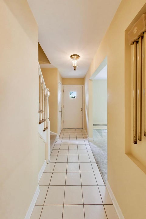 Tiny photo for 412 S Banbury Road, Arlington Heights, IL 60005 (MLS # 12742713)