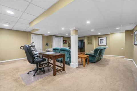 Tiny photo for 4020 Bunker Hill Drive, Algonquin, IL 60102 (MLS # 12505714)