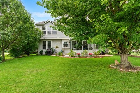 Tiny photo for 4020 Bunker Hill Drive, Algonquin, IL 60102 (MLS # 12505714)